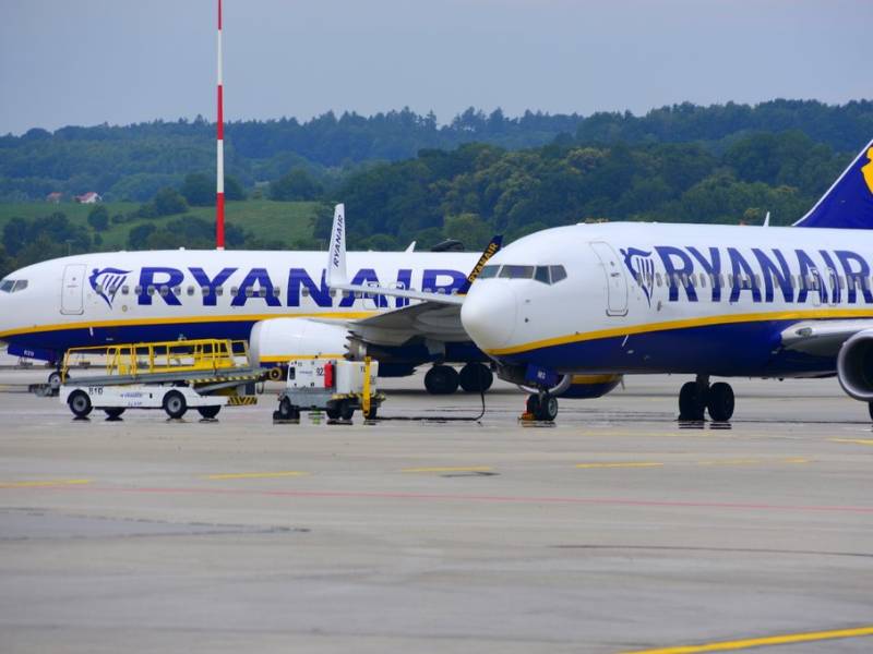 10 porad na udane podróże bez stresu z RYANAIR